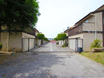 3827 W Avenue 41 APT 16, Los Angeles, CA, 90065