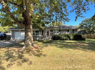 1502 Beezley St, Salem, MO 65560