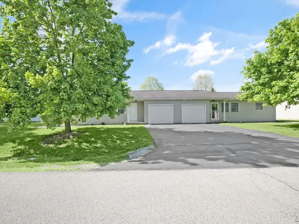 292 N Division St 3a-unit 3A, Petersburg, MI 49270