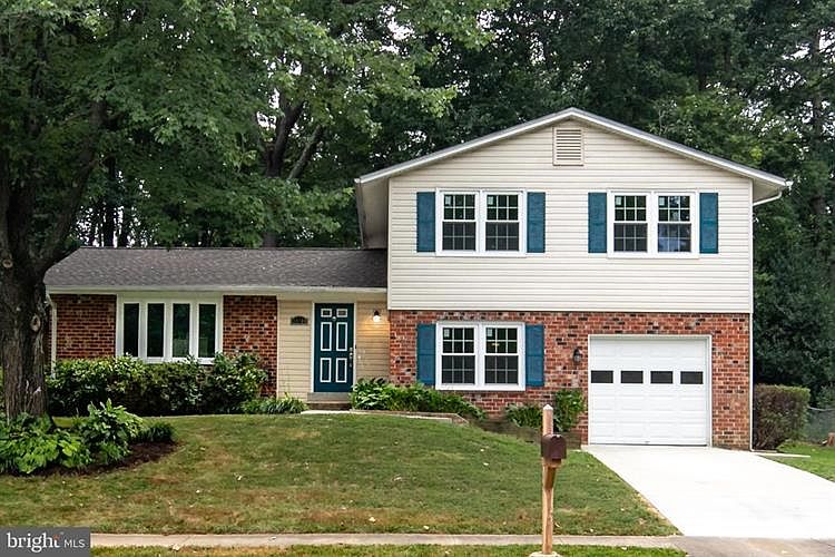 1st image of 10169 Bessmer Ln