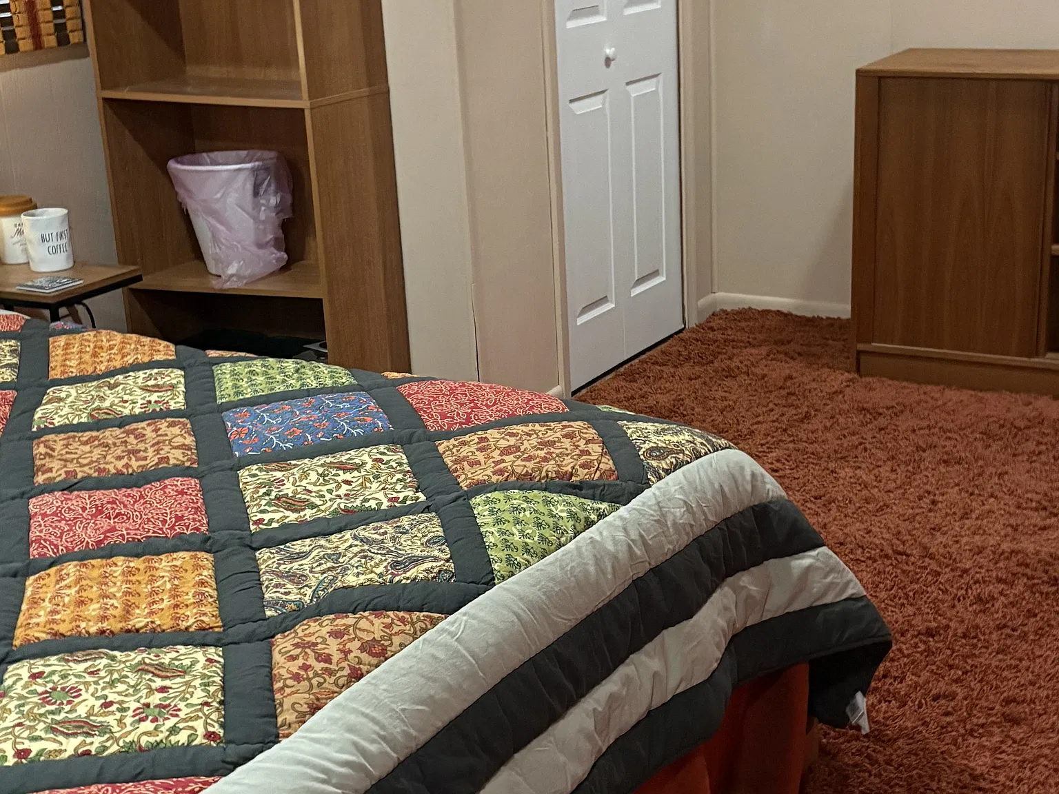 4 bed, 266 sqft, $850 — Photo 3