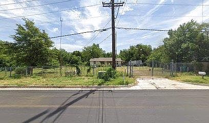 1st image of 8208 N Kelly Ave