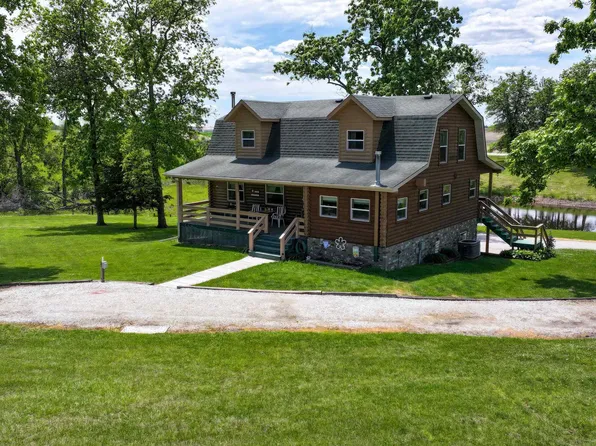 1239 Pleasant Plain Rd, Brighton, IA 52540