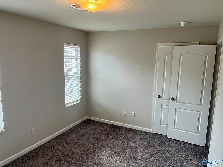 193 Cloverbrook Dr — Photo 16