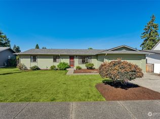 26009 14th Pl S, Des Moines, WA 98198