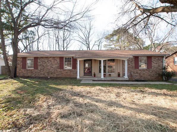 217 Blue Ridge Dr, Old Hickory, TN 37138