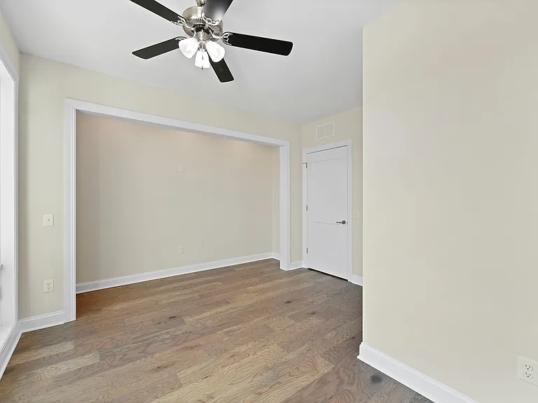 5233 Highpointe Lakes Dr #401 — Photo 16