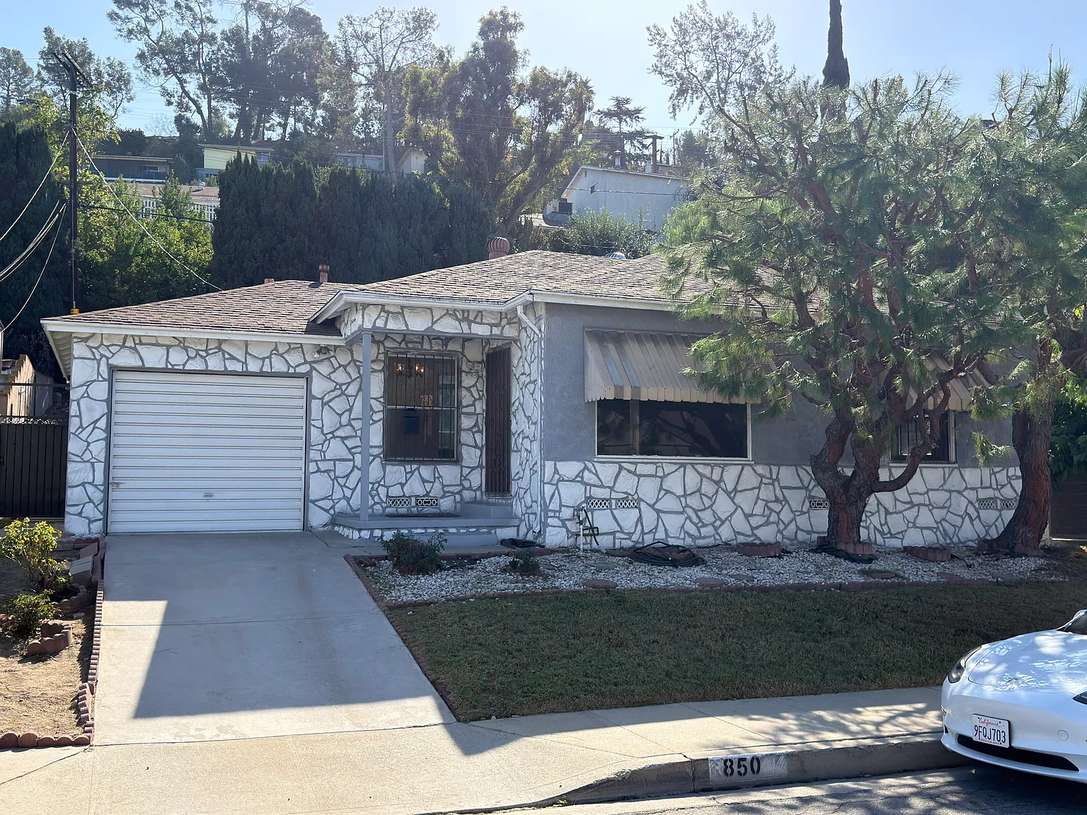 2 bed, 876 sqft, $2,650 — Photo 1