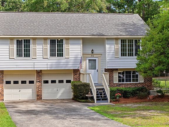 2nd image of 210 White Blvd