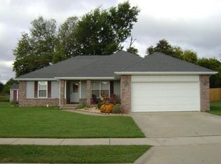 519 N Butternut Ave, Republic, MO 65738