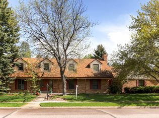 2430 S Chase Ln, Lakewood, CO 80227