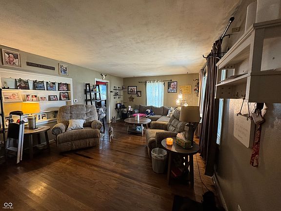 4th image of 1010 N Harrison St
