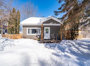 13 Spruce Cres, Deep River, ON K0J1P0