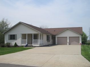 1614 N Wood Ave, Marshfield, WI 54449