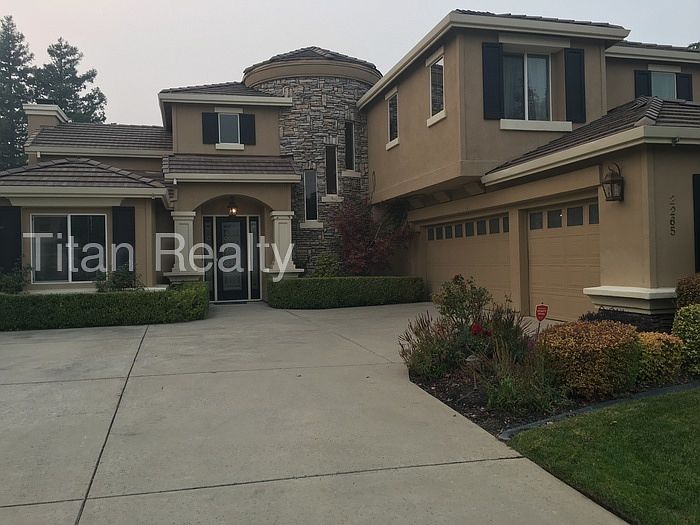 2nd image of 2265 Heritage Dr