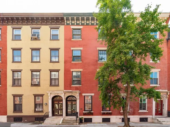 1932 Spruce St APT 1R, Philadelphia, PA 19103