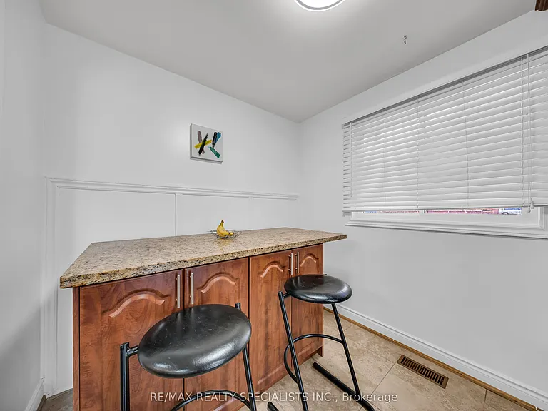 883 Thistle Down Cir — Photo 11