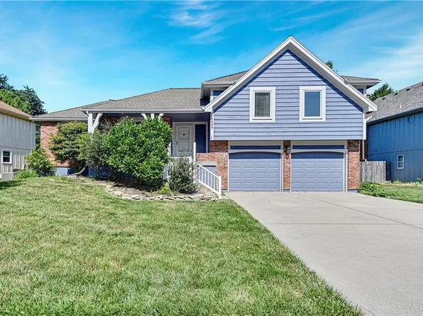 14422 S Brougham Dr, Olathe, KS 66062