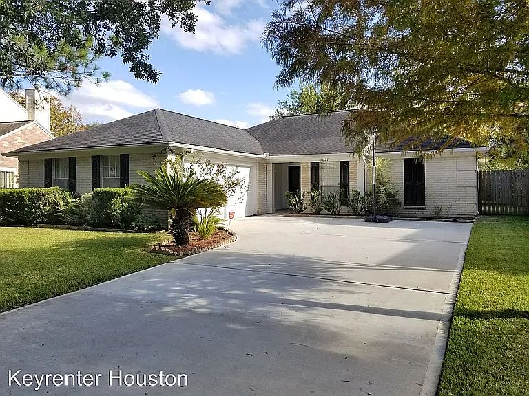 1st image of 3027 Granite Lake Dr