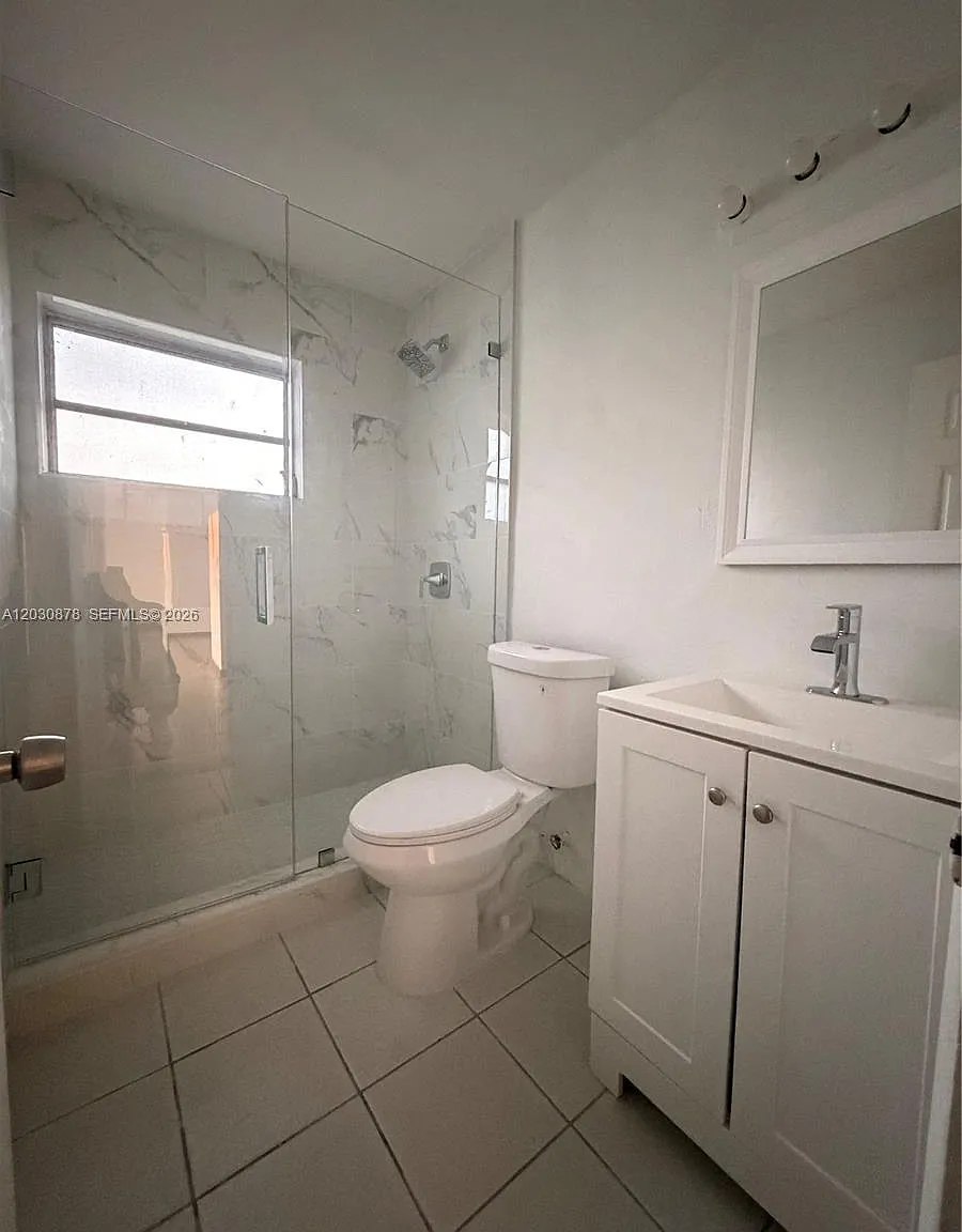 Sunset Palms West Condo — Photo 3