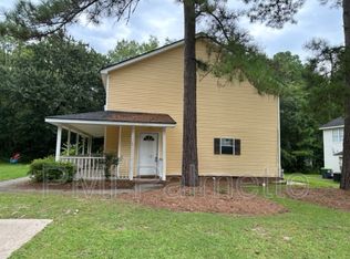 129 Country Town Dr, Columbia, SC 29212