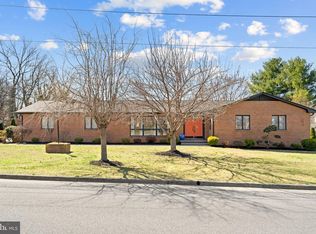 1317 Caroline St, Winchester, VA 22601