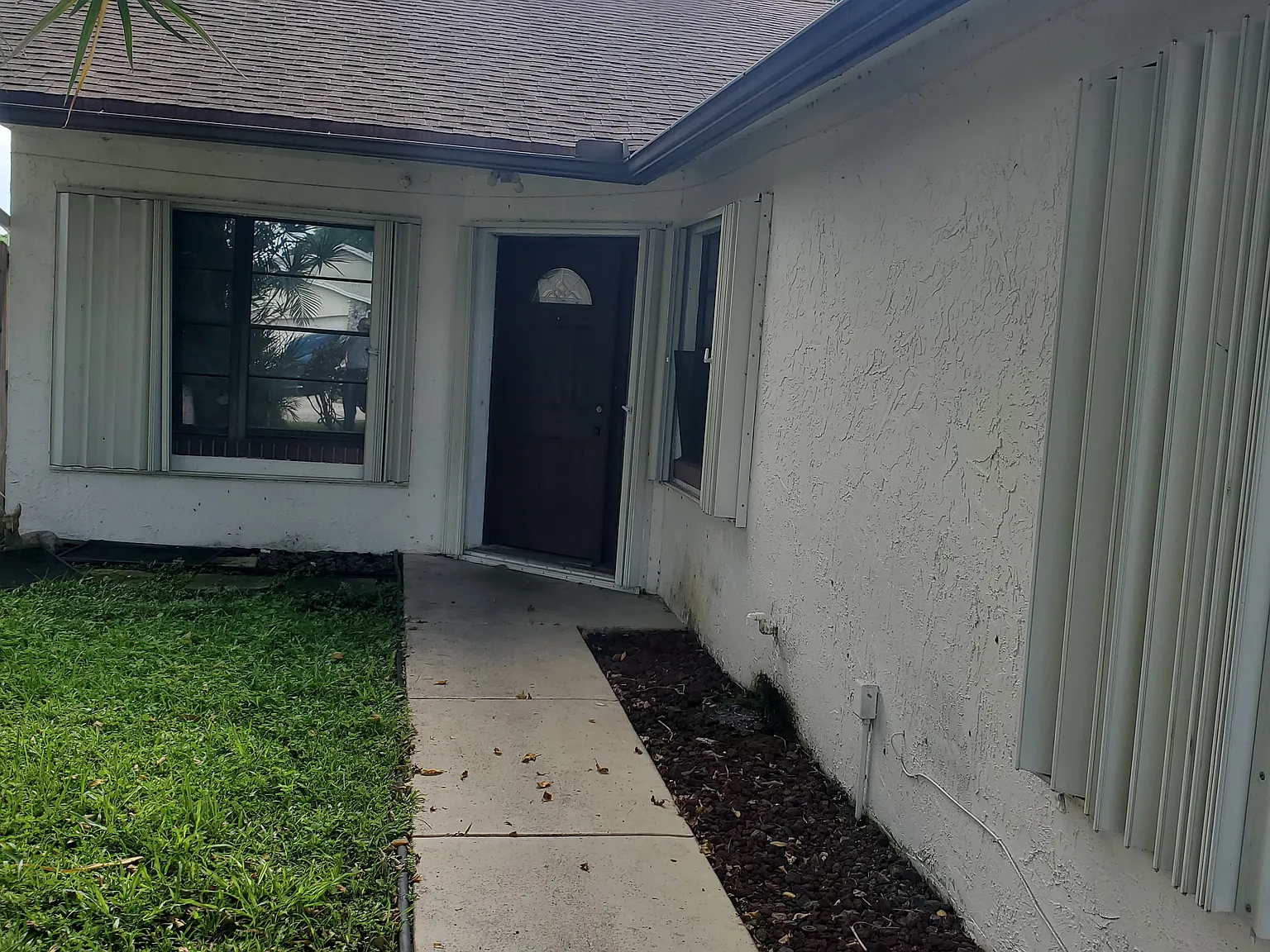 3 bed, 1760 sqft, $3,499 — Photo 2