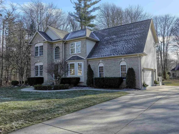 3246 Saint Andrews Dr, Port Huron, MI 48060