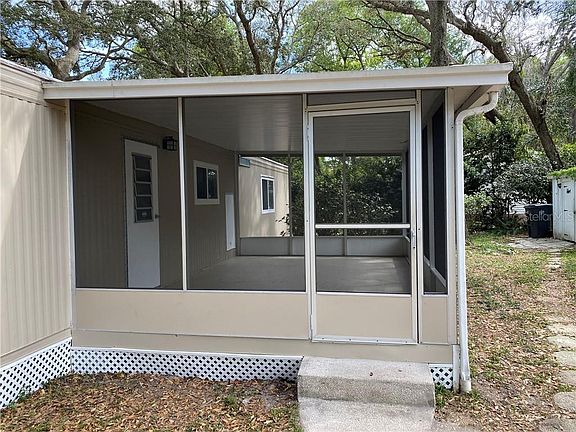 3rd image of 12611 Eloian Dr