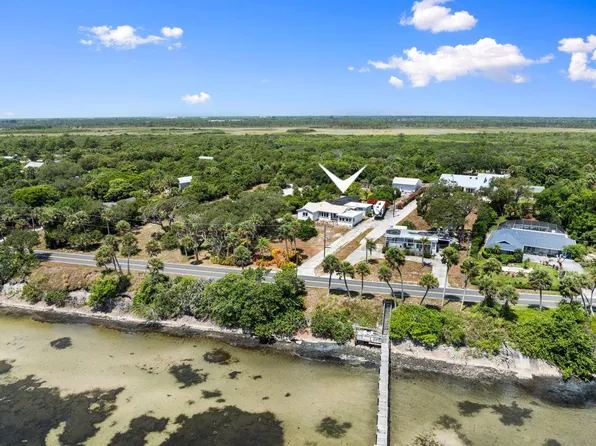9909 S Indian River Drive, Fort Pierce, FL 34982