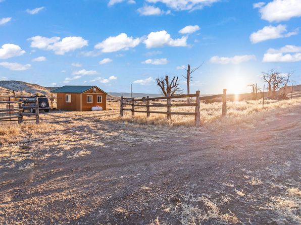 1054 E Jakes Place Rd, Fremont, UT 84747