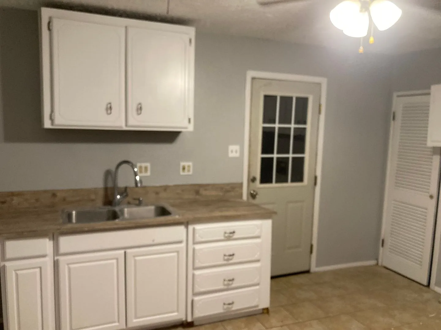 Quaint 2 bed 1 bath — Photo 3