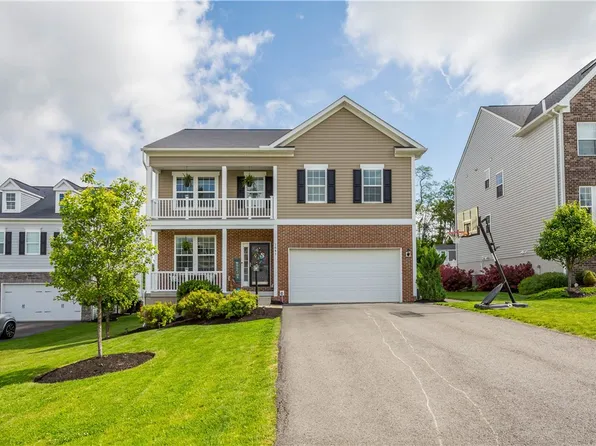 1641 Holly Hill Dr, Bethel Park, PA 15102