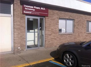 510 S Rochester Rd, Clawson, MI 48017