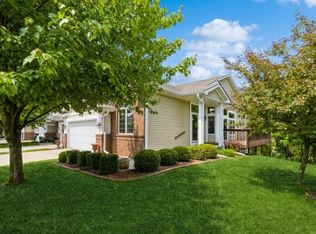 9801 Green View Ln, Johnston, IA 50131