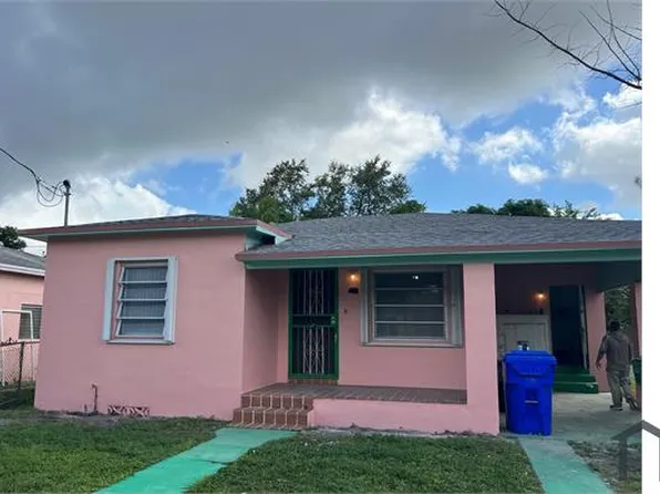 672 NW 51st St, Miami, FL 33127