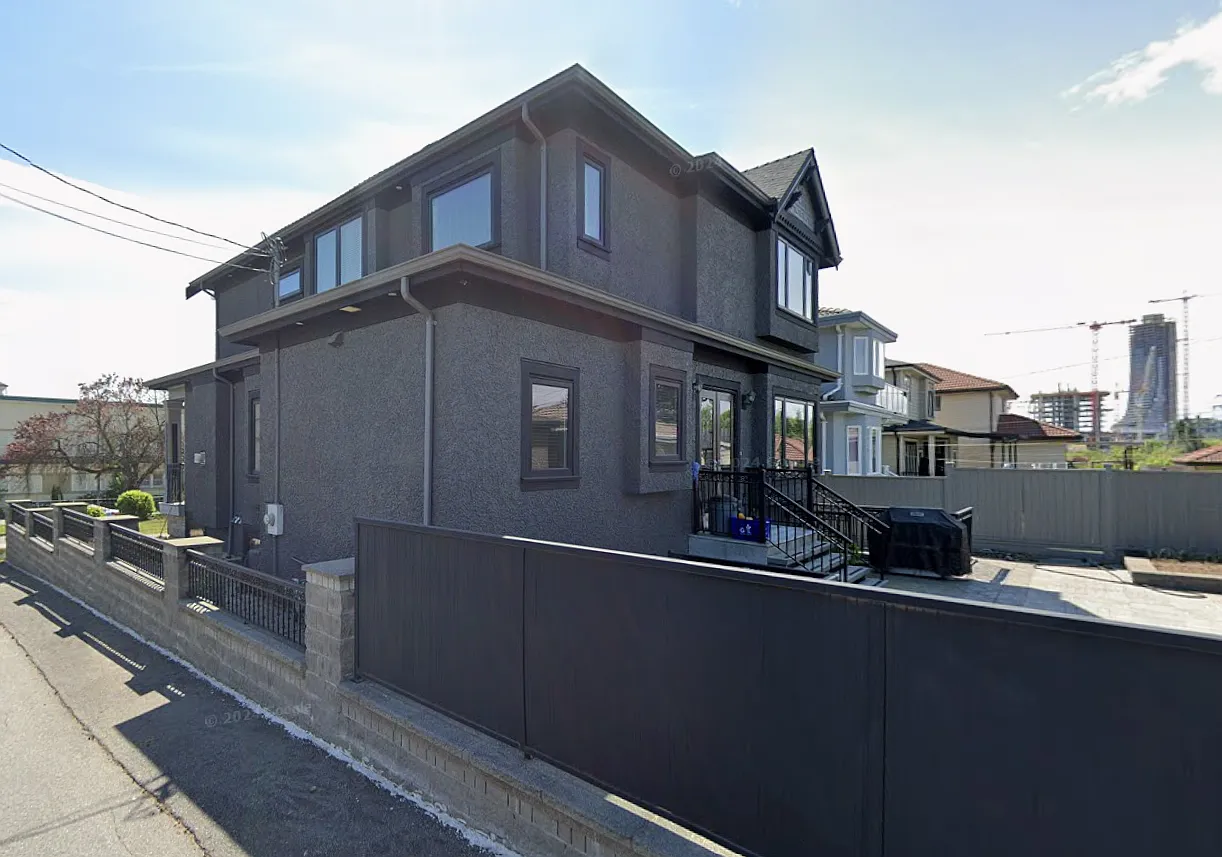 2 bed, 1000 sqft, $2,550 — Photo 1