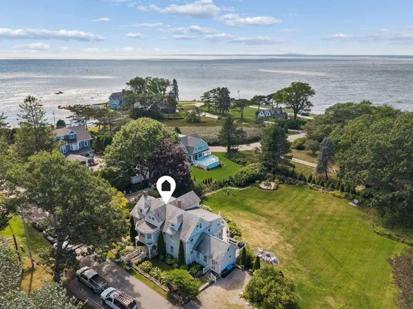 10 Haverhill Avenue, Kennebunkport, ME 04046