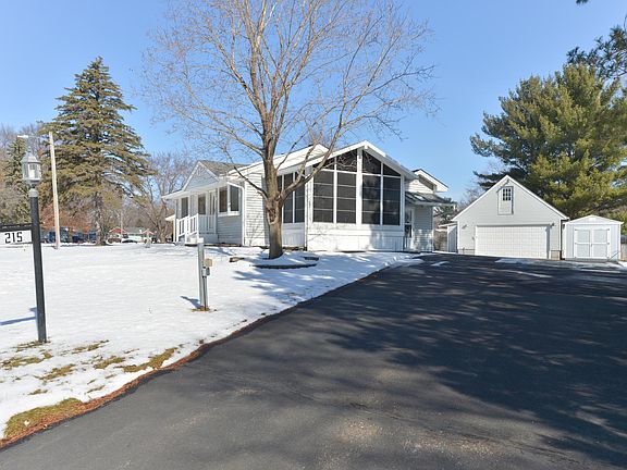 4th image of 215 Keith Rd