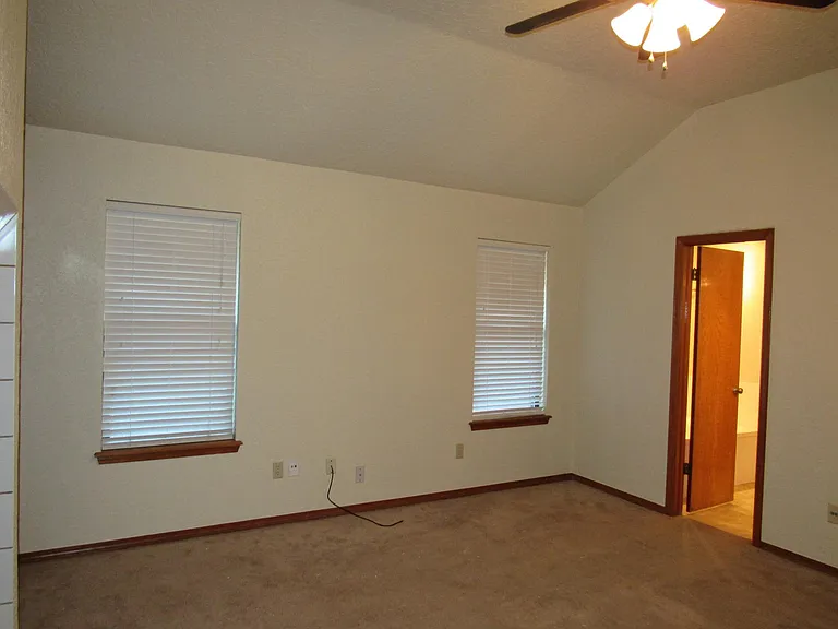 1809 Pinnacle Ln — Photo 14