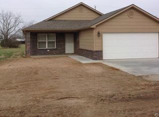 408 N Hughes Ave, Morris, OK 74445