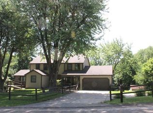 7903 Franklin Rd, Evans City, PA 16033