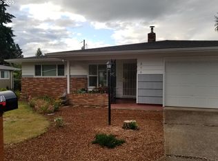 270 Hayes Ave, Cottage Grove, OR 97424