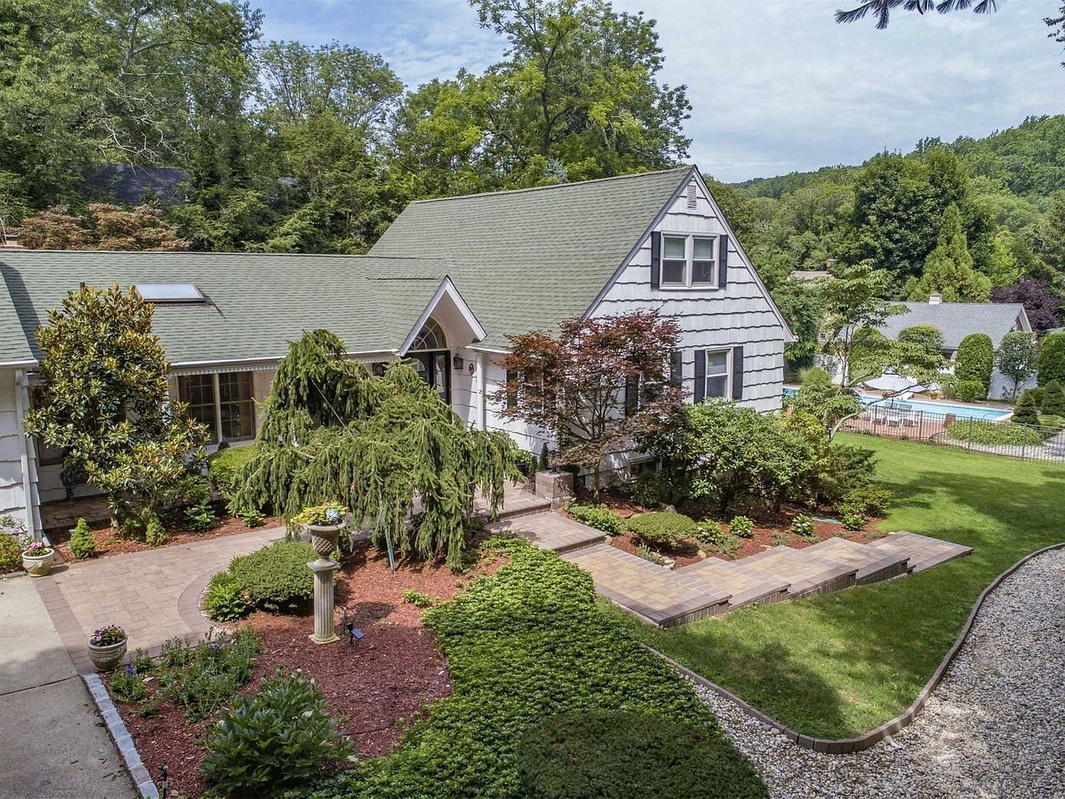 12 Turkey Ln, Cold Spring Harbor, NY 11724 | Zillow
