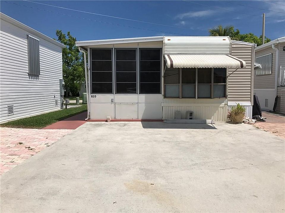 1st image of 820 Nettles Blvd