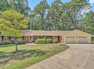 1901 Cantle Ln, Roanoke, VA 24018