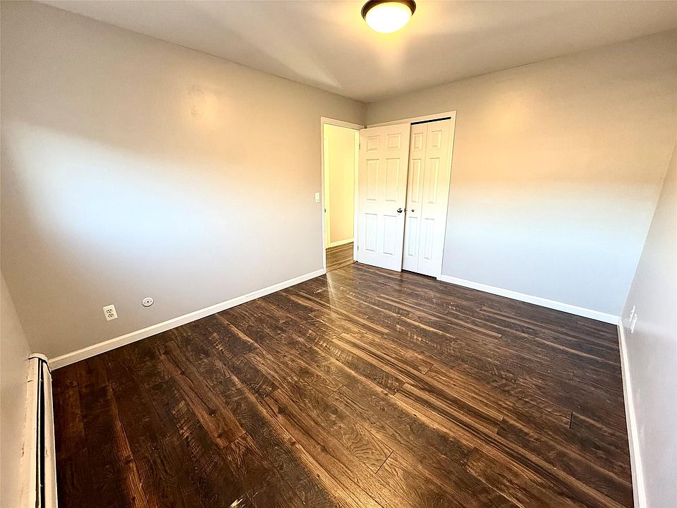 2445 Torquay Ave Apt 209, photo 16