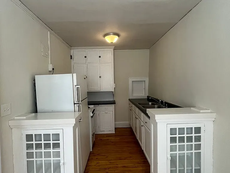 1756 Grand Ave — Photo 5
