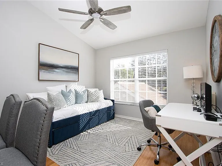 5705 Heron Ln #806 — Photo 18