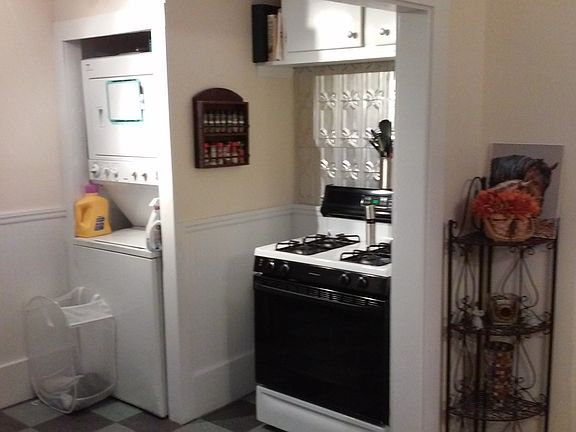 Gas stove